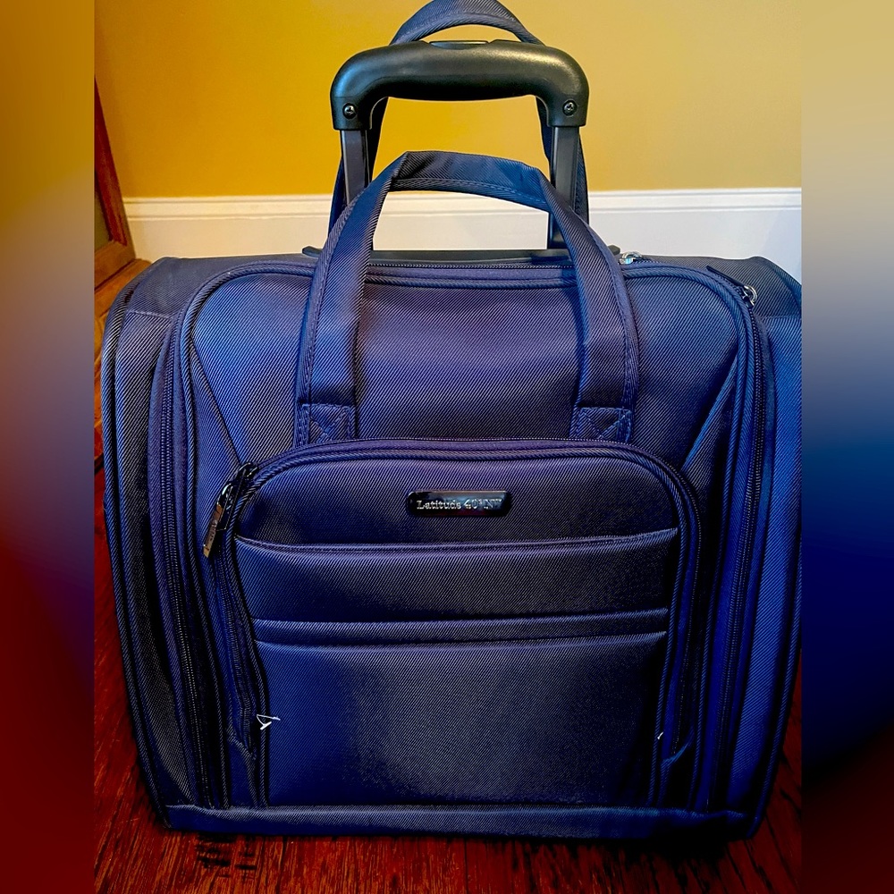 Latitude 40* N Under-seat Luggage Carry-on